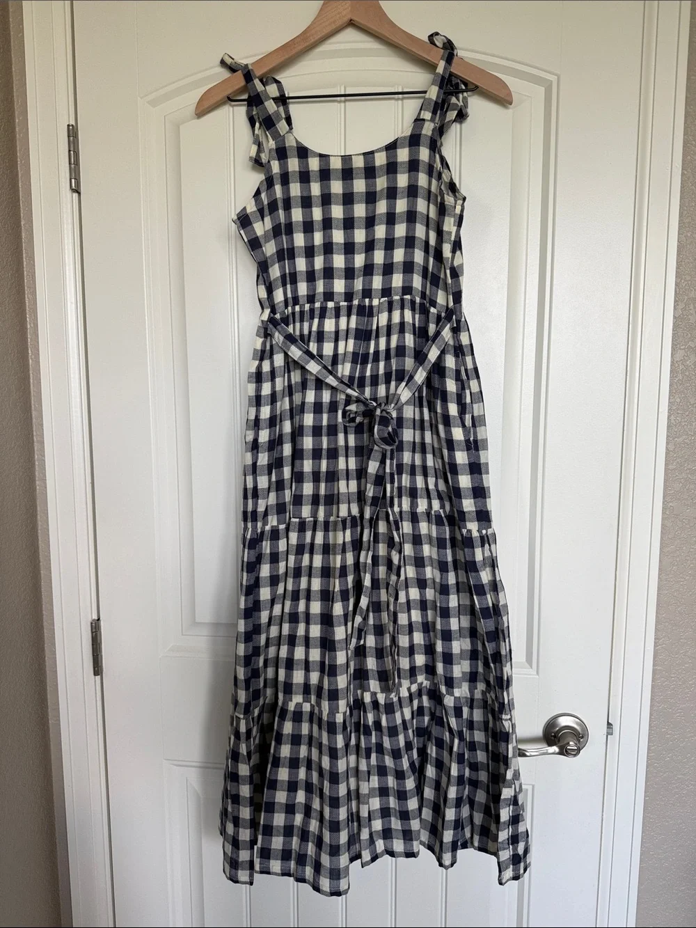 Little Cottonwood Magnolia Gingham Tie-Shoulder Midi Dress - Navy & White XS - Picture 7 of 13